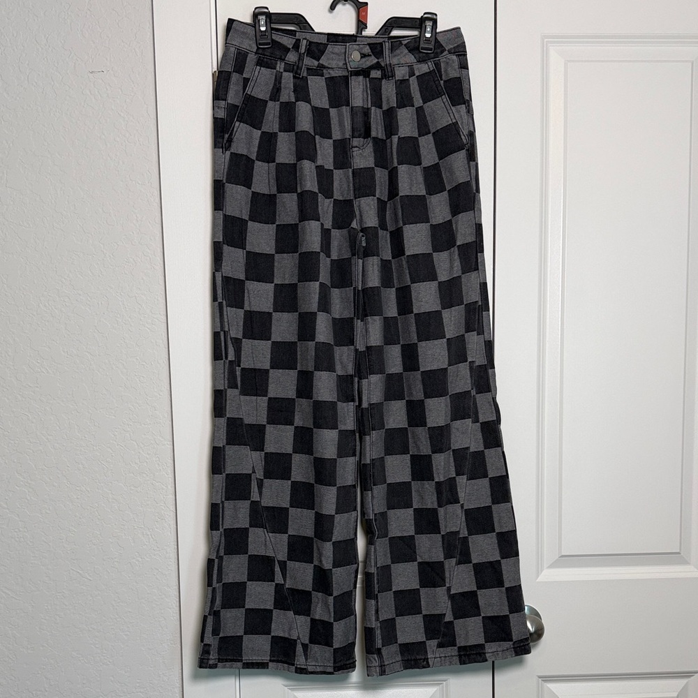 Women's Black and Gray Checkered Wide Leg Pants